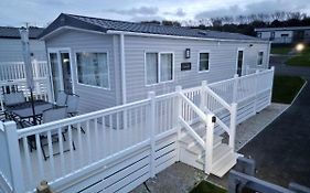 3-Bedroom Holiday Home With Valley Views